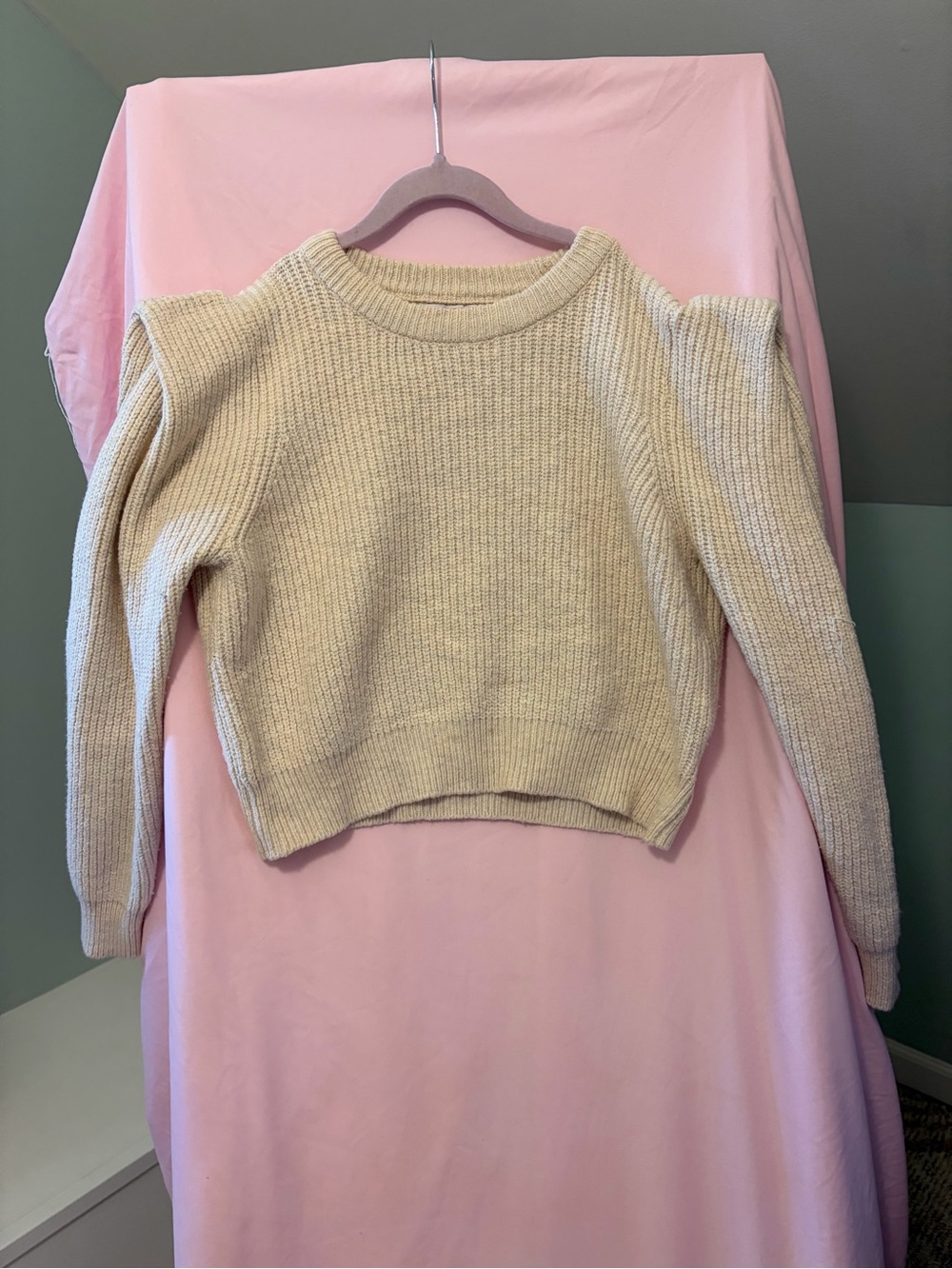 Steve Madden Cream Knit Cropped Women's Sweater size small